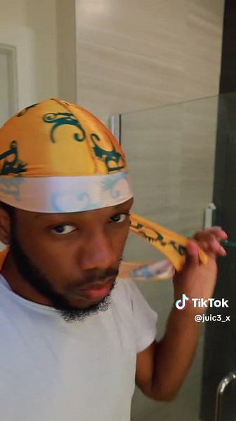 My two favorite ways to tie a durag - purchase these durags at royalcrowncollections.com use code *Immaculate* at checkout to get 10% off your order!