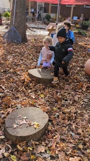 Happy Monday! | Montessori Luna Bilingual Micro School | Facebook