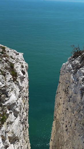 Exploring the White Cliffs of Dover: A Stunning View