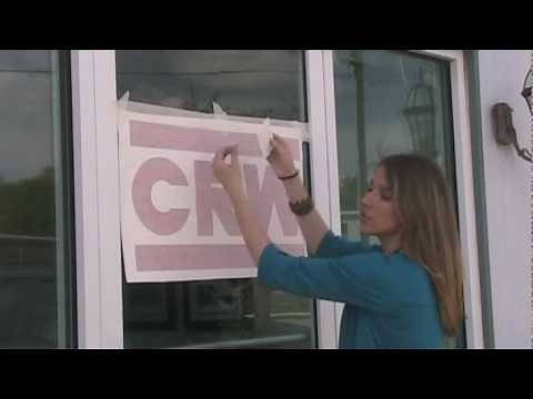 Applying Vinyl Lettering to a Glass Door Part 2