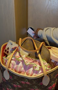 Hotel Cleaning Must-Haves: Make Your Room Feel Like Home