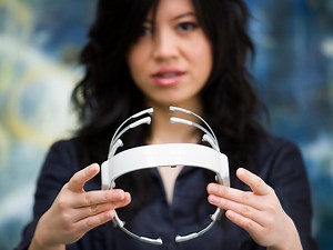 A headset that reads your brainwaves
