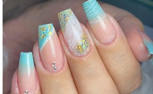 Unhas decoradas delicadas: 50 inspirações para deixar suas unhas lindas