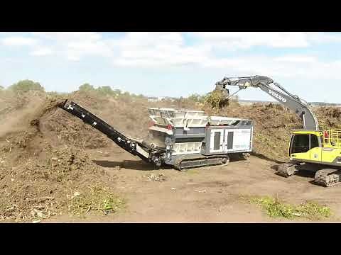 Terex TDS825 Slow Speed Shredder - Green Waste