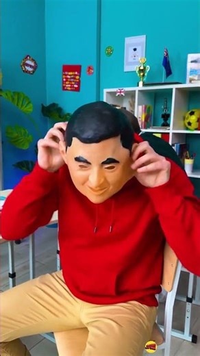 Epic Classroom Scare: Teacher Gets Pranked! 😂🎭