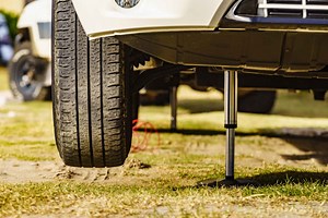 RV Leveling Jacks Will Not Retract: How To Troubleshoot