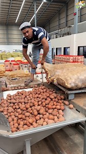 1.6M views · 26K reactions | Complete making Process of Potato Chips in a Factory in Gujarat #potatochips #foodfactory #gujarat #Snacks | Yum Yum India | Facebook