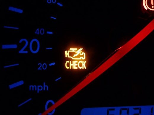 Can Check Engine Light Turn Itself Off? - YES