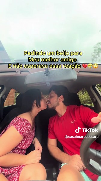 Pedindo um beijo para o meu melhor amigo💔😭😱 #casal #videoviral #fy #viral #viraliza