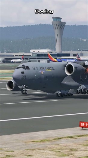 A Boeing C-17 lost two engines and the pilot attempted to land - Flight Simulator