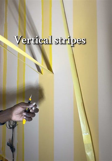 Cómo Pintar Líneas Verticales Limpias y Rectas