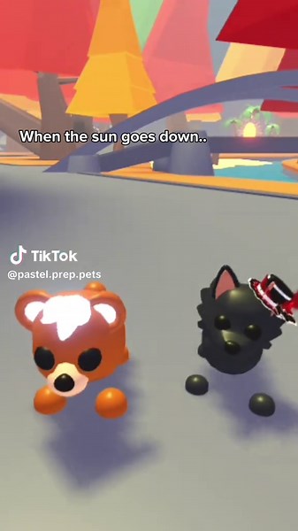 Adopt Me Halloween Fun with Bestie! 🎃🧡