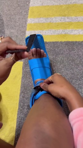 Upgrade Plantar Fasciitis Night Splint & Relief Brace with Adjustable Straps - Support for Achilles Tendonitis, Heel Spur Pain, Day & Night Use