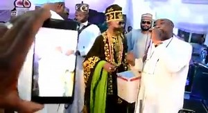 14K views · 223 reactions | Royal, majestic steps of His Imperial Majesty, Oluwo of Iwoland, at Jogor Event Centre in honour of the veteran journalist, Kola Olootu , on his installation as Mogaji Adesun in Ibadan today. Oluwo was cynosure of all eyes as he joyfully identified with Olootu and danced majestically to the music of Wasiu Ayinde K I D-Ultimate | Opeyemi Promotions UK | Facebook