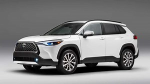 2022 Toyota Corolla Cross Revealed, Hybrid 'Coming Next Year'