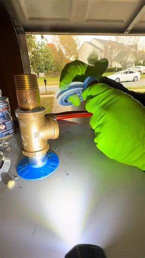 Thermal Expansion Tank Install #plumbing #plumber #waterheater #howto #fyp #fblifestyletyle #lifestyle #fyp #plumber #bathroom #plumbing #toilet #life | Winter Garden Life | Facebook