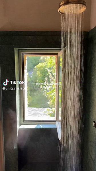 Cosy Villa Retreat: Autumn Days with a Whirlpool