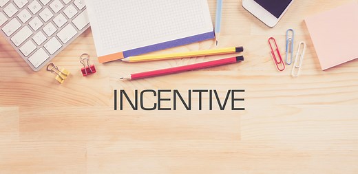 35 Employee Incentive Programs That Actually Work