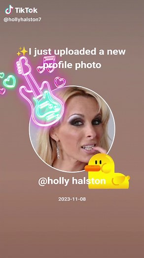Holly Halston: New Profile Photo Reveal!
