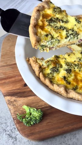 Homemade quiche! So easy!