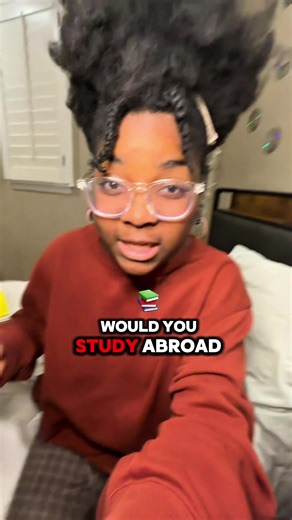 Another school for those wanting to travel! Charles University location Prague, Czech Republic 🇨🇿 is a foreigner friendly university with multiple English Bachelors Degrees available. Has anyone gone here before? I’d love to hear! #charlesuniversity #studyineurope #college #scholarships