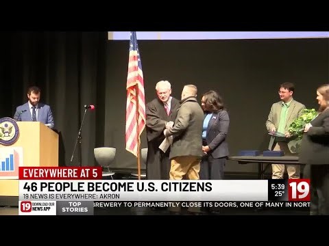 Immigrants Take Oath Of Citizenship At Akron Public Library