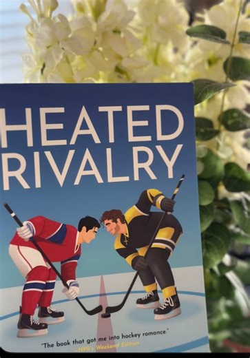 Replying to @FREE sure, any excuse to watch this scene over and over again #booktok #heatedrivalry #ilyarozanov #shanehollander #fyp