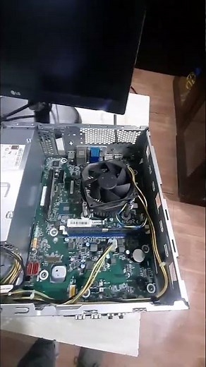 PC Turns On But No Display? | Easy Fix Solution