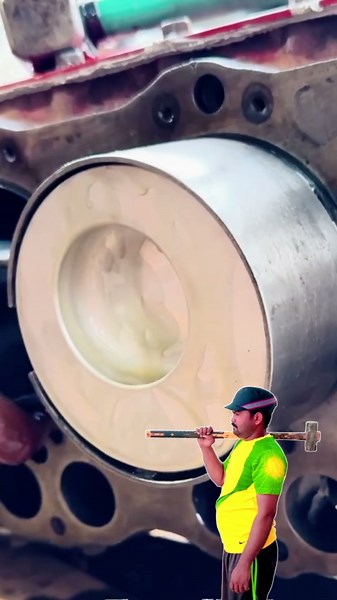 Master Your Engine: Technical Mechanic Video on Piston Installation Made Easy!