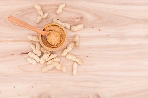 The Benefits of Raw or Roasted Spanish Peanuts