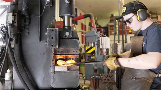 Crafting a Unique Cigar Ashtray with a Bold Design