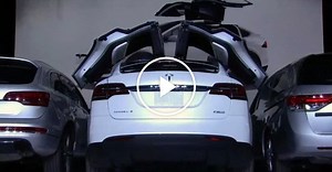 Tesla deliver Model X