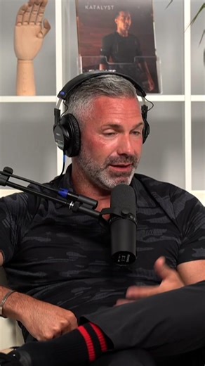 We use electro muscle stimulation (EMS) to help you build more strength in less time, without any external weights or wear-and-tear on your body.