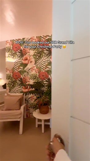 3.4K views · 459 reactions |  푪풆풍풆풃풓풂풕풆 푪풉풓풊풔풕풎풂풔 풂풕 푺풖풏풅풐풘풏풆풓풔...