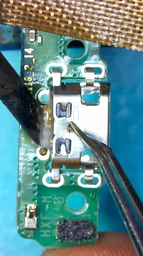 11K views · 114 reactions | Simple way to replace your charging port | Local phone repair’s | Facebook