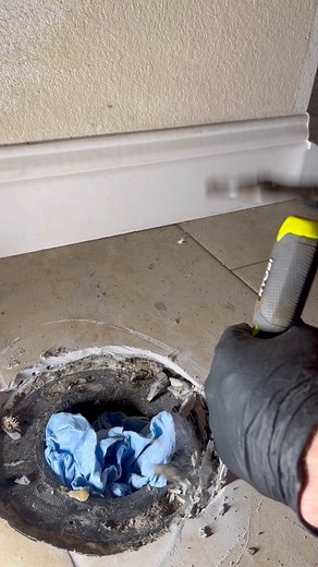 40K views · 738 reactions | installing a new Toto toilet with an Oatey set rite flange extension kit | Evan Berns | Facebook