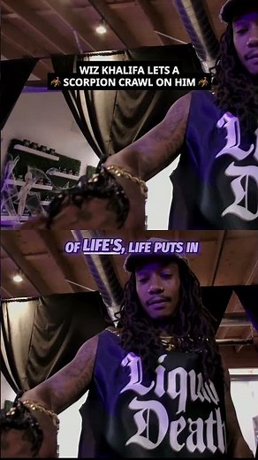 Wiz lets a scorpion crawl on him 😳🦂