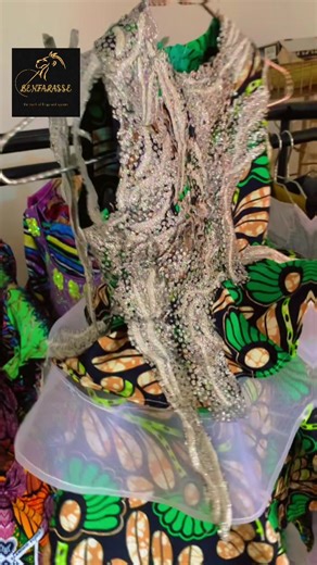 Modèles de robes pour enfants en pagne tendance