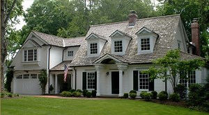 Portico Design Tips For Cape Cod Homes | Contractor Cape Cod, MA & RI