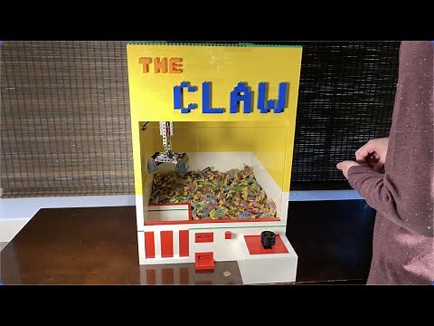 GIANT Working LEGO Claw Machine Arcade Game(No music) [HD]