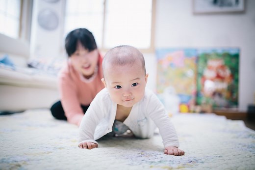 A Week-by-Week Guide To Your Baby's First Year Milestones