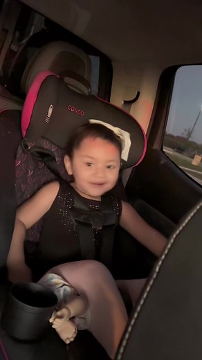 Alessia’s first day of Ballet & she LOVED IT. 🥺🫶🏽 my little ballerina in the making.