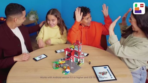 LEGO Minecraft The Fox Lodge House 21178 Animal Toys with Drowned Zombie Figure, Birthday Gift for Grandchildren, Kids, Boys and Girls Ages 8 and Up