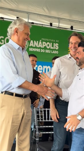 Márcio Corrêa on Instagram: "Eu e o governador @ronaldocaiado começamos nossas gestões a partir de um cenário parecido: muitos desafios, problemas acumulados e a necessidade de tomar decisões firmes logo nos primeiros passos. Cada um na sua responsabilidade, no Estado e no município, escolhemos o mesmo caminho: trabalho sério, enfrentamento das dificuldades e foco em resultados concretos. Foi assim que começamos a virar páginas que estavam abertas há muito tempo. A ampliação da Estação de Trat