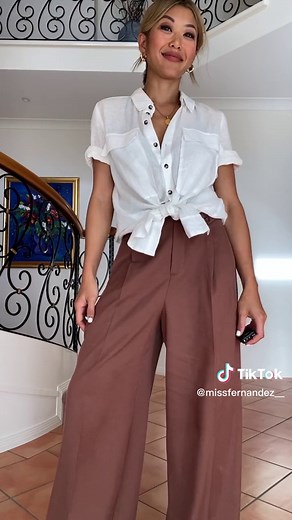 How to Tie a Button-Down Shirt Knot (Evenly & Symmetrically)