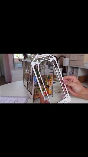Build the Robotime Rolife Gardenhouse Book Nook Kit – A Miniature Greenhouse on Your Bookshelf!