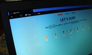 Microsoft Edge has a minigame you can play when  offline