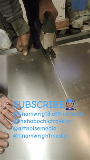 🚙🔦DEEPiN GARAGE NOISE⚒️🗜🪚 #vanlife #art #beauty #vlog #woods #video #shorts