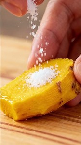 Winter Must-Eat: Raw Turmeric for Cough Relief! | Dr. Devangi Jogal | JOGI Ayurved