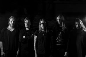 Legend - Runaway Train lyrics